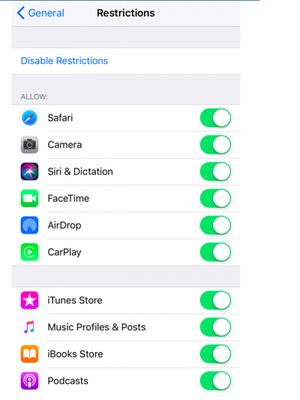 Menu Restrictions di iOS untuk menyembunyikan aplikasi-aplikasi bawaan.