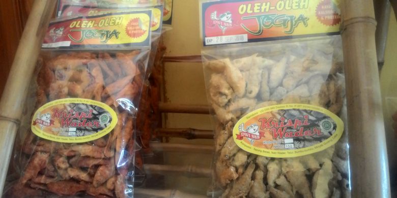 Mampir di Jogja, Jangan Lupa Beli Rengginang Terasi Khas