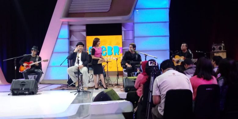 PADI Reborn tampil dalam program musik Selebrasi yang disiarkan secara live streaming  dari Studio 1 Menara Kompas, Jakarta, Selasa (21/8/2018) sore. 