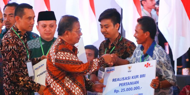 Direktur Mikro & Kecil Bank BRI Priyastomo mengatakan, KUR Ketahanan Pangan merupakan salah satu program KUR Pemerintah dalam bentuk dukungan pembiayaan kepada petani (termasuk peternak), baik modal kerja maupun investasi. 