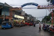 Pedagang Musiman di Stasiun Jatinegara Akan Direlokasi ke Jalan Bekasi 1