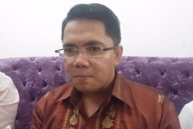 Anggota Fraksi PDIP, Arteria Dahlan