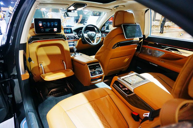 Executive Lounge di BMW seri 7