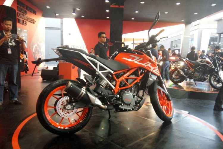 KTM Duke 390 diperkenalkan di Jakarta Fair 2017