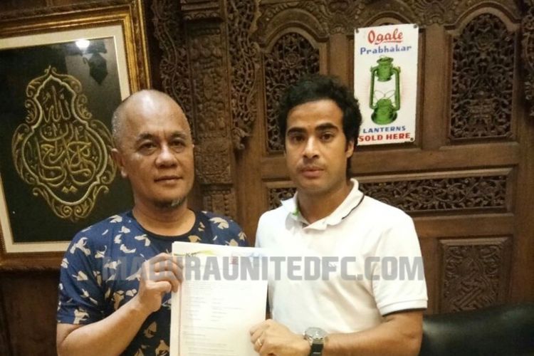 Mantan pemain Bhayangkara FC, Khairallah Abdelkbir, resmi direkrut Madura United, Minggu (30/7/2017).