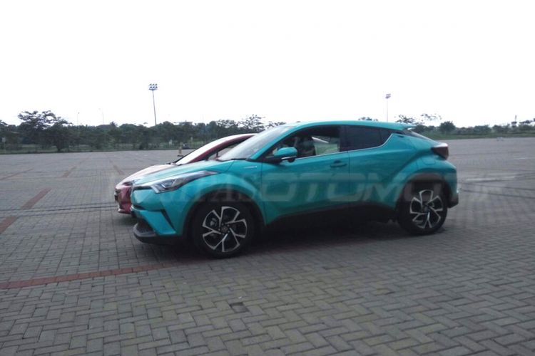 Toyota C-HR untuk Indonesia.