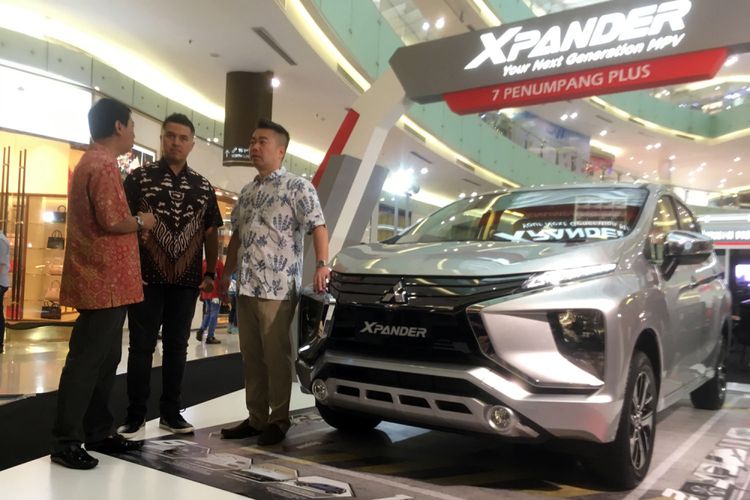 Mitsubishi memulai rangkaian peluncuran Xpander ke beberapa kota besar Indonesia, salah satunya Surbaya, Rabu (23/8/2017).