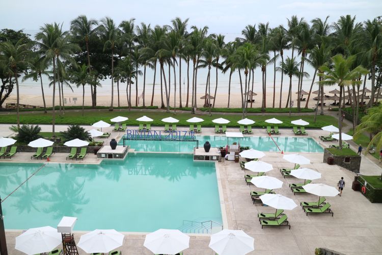 Club Med Bintan yang menyajikan pengalaman liburan yang lebih natural healty, meyajikan beragam aktifitas sehat yang bisa dilakukan di alam terbuka, termasuk menghadap ke pantai Lagoi.