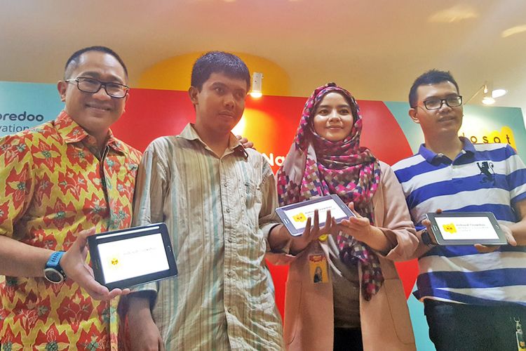 Presiden Direktur sekaligus CEO Indosat Ooredoo, Alexander Rusli (kiri) saat peluncuran IWIC 2017 di kantor pusat Indosat Ooredoo di Jakarta, Senin (25/9/2017).