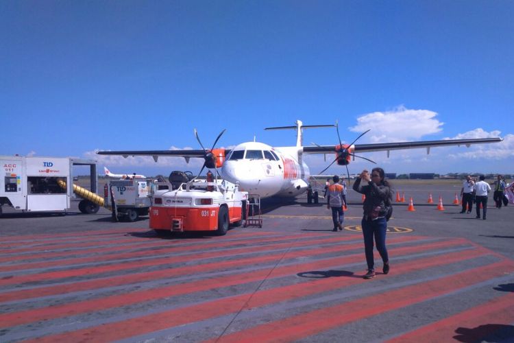 Pesawat komersil Wings Air rute Surabaya - Sumenep