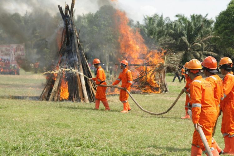 PT Sampoerna Agro Tbk menggelar Apel Siaga Kebakaran Hutan dan Lahan (Karhutla) 