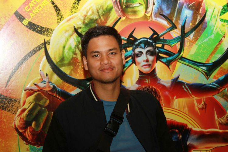 Astono Handoko atau Asta RAN menghadiri pemutaran film Thor: Ragnarok di Gandaria City XXI, Jakarta Selatan, Senin (23/10/2017) malam.