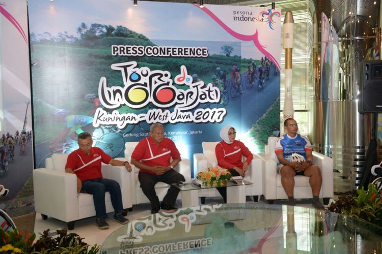 Jumpa pers Tour de Linggarjati di Kementerian Pariwisata, Jakarta, Kamis (9/12).