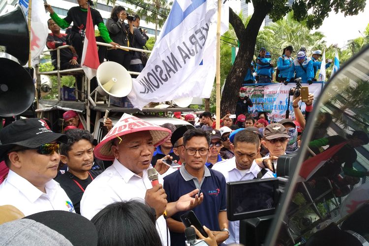 Demo buruh tuntut pencabutan UMP di Balau Kota