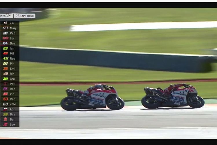 Dovizioso dan Lorenzo di Valencia, Minggu (12/11/2017).