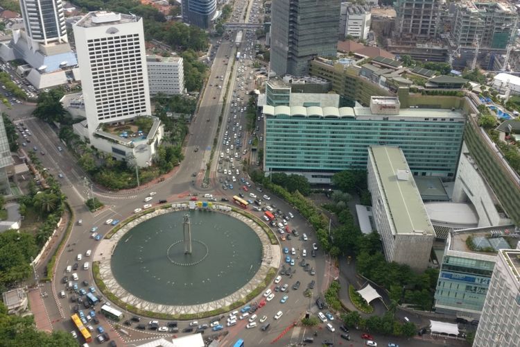 Landmark kota Jakarta, bundaran Hotel Indonesia.