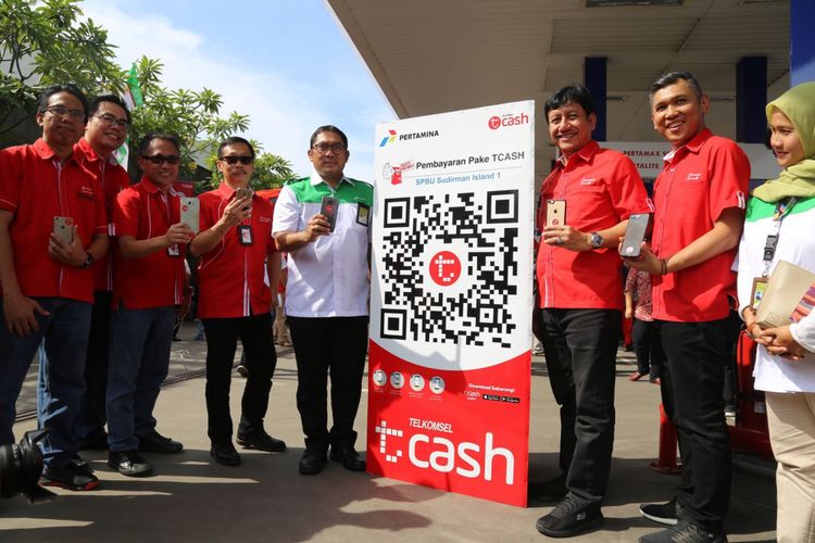 Peresmian layanan T-Cash di SPBU di Semarang, Rabu (13/12/2017).