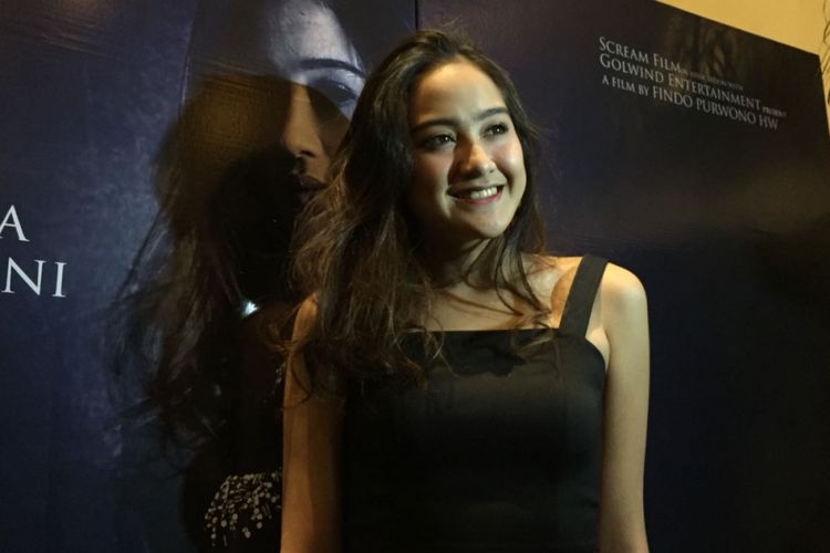 Salshabilla Adriani dalam wawancara di sela press screening film Ghost di Epicentrum Walk XXI, Jakarta Selatan, Senin (22/1/2018) malam.
