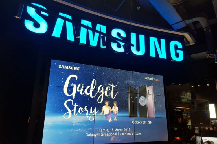 Gadget Story Samsung Galaxy S9 di Caribou Coffee, Kamis (15/3/2018).