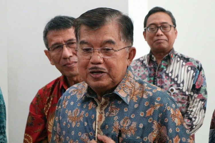 Wakil Presiden RI Jusuf Kalla ketika ditemui di Aula Fakultas Kedokteran Universitas Indonesia, Jakarta Kamis (22/3/2018). 