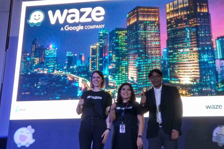 Country Manager Waze Indonesia Marlin Siahaan (tengah) dalam perkenalan Waze for Brand dalam sebuah acara di kawasan Jakarta Selatan, Rabu (28/3/2018).