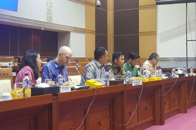 Perwakilan Facebook Indonesia dan Asia Pasifik menghadiri Rapat Dengar Pendapat Umum (RDPU) yang digelar Komisi 1 DPR RI, Selasa (17/4/2018) di gedung DPR/MPR.