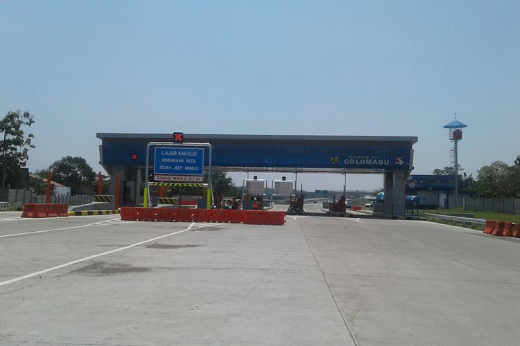 Gerbang Tol Colomadu, Karanganyar, Jawa Tengah, Kamis (3/5/2018).