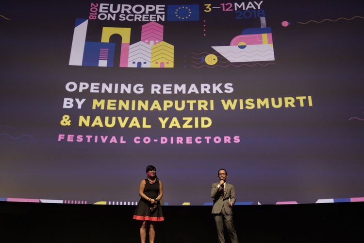 Festival Co-Director Nauval Yazid dan Meninaputri Wismurti memberikan kata sambutannya dalam pembukaan Europe on Screen (EoS) di XXI Epicentrum, Kuningan, Jakarta Selatan, Kamis (3/5/2018) malam.