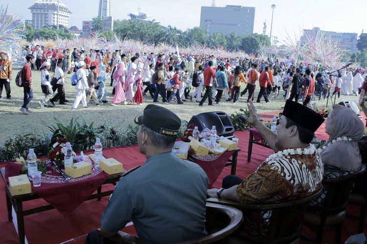 Pemerintah Kota Semarang menggelar kirab menyambut bulan ramadhan 1439 hijriah, Senin (14/5/2018).