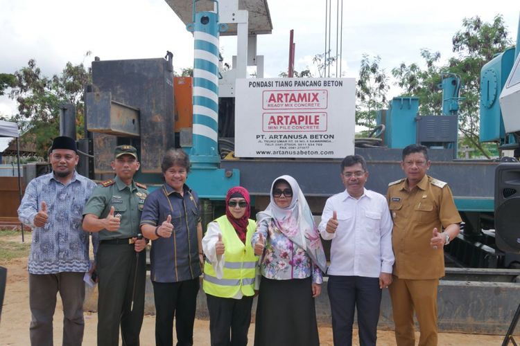 Kementerian PUPR melalui Ditjen Penyediaan Perumahan melakukan groundbreaking rumah susun Pondok Pesantren Hidayatullah di Kota Bontang, Kalimantan Timur. Pembangunan rumah susun menggunakan anggaran tahun 2018.