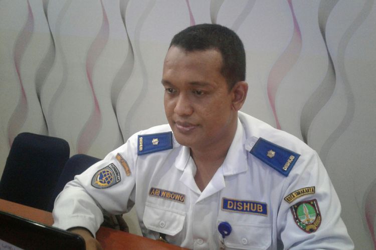 Kendaraan Angkutan Berat Dilarang Beroperasi saat Arus 