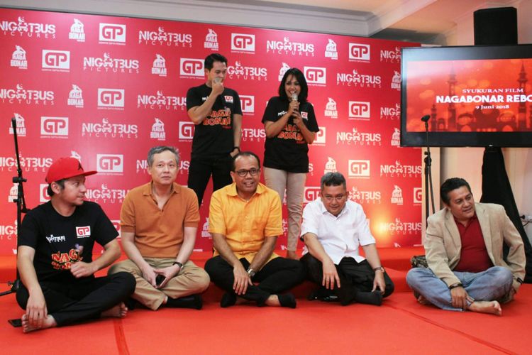 Suasana syukuran dimulainya produksi film Nagabonar Reborn di kawasan Harmoni, Jakarta Pusat Sabtu (9/6/2018).