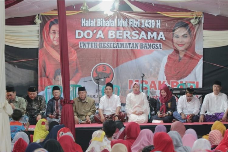 Wali Kota Risma menghadiri forum kampanye di Surabaya