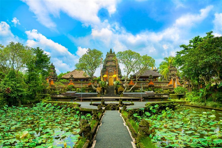 Tempat beribadah di Ubud penuh ketenangan.