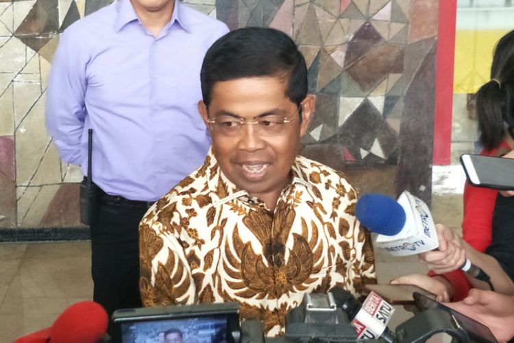 Ketua Bidang Kelembagaan DPP Partai Golkar Idrus Marham saat ditemui di Kompleks Parlemen, Senayan, Jakarta, Jumat (13/7/2018). 