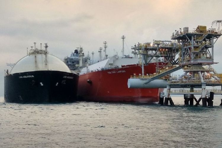 PT Perusahaan Gas Negara Tbk (PGN) menjalin kerja sama pemanfaatan Floating Storage and Regasification (FSRU) gas alam cair (LNG) Lampung dengan PT PLN (Persero) mulai 12 Juli 2018 hingga 28 Frebruari 2019.