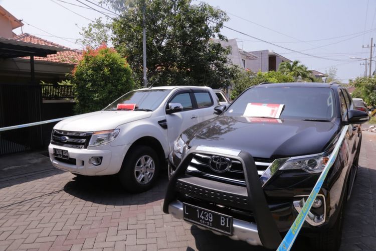 Mobil mewah milik bandar narkoba di Surabaya disita BNN