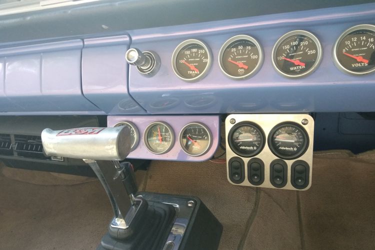 Impala tahun 1962 modifikasi JHL Custom Garage