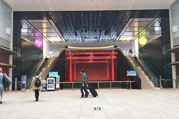 Tips Habiskan Waktu di Terminal Internasional Bandara Haneda (versi Monorail)