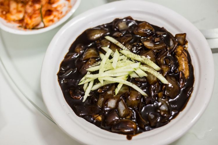 ILUSTRASI - Jajangmyeon