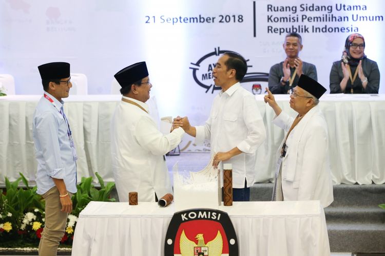 Dua pasangan capres dan cawapres, Joko Widodo-Maruf Amin dan Prabowo Subianto-Sandiaga Uno.