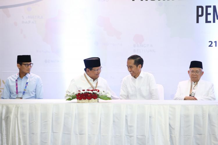 Dua pasangan capres dan cawapres, Joko Widodo-Maruf Amin dan Prabowo Subianto-Sandiaga Uno.