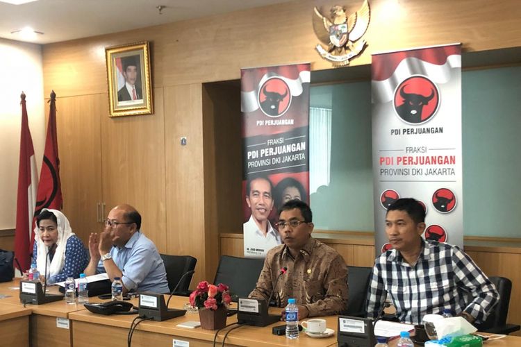 Fraksi PDI-P DPRD DKI Jakarta mengevaluasi 1 tahun pemerintahan Gubernur DKI Jakarta Anies Baswedan, Senin (15/10/2018). 