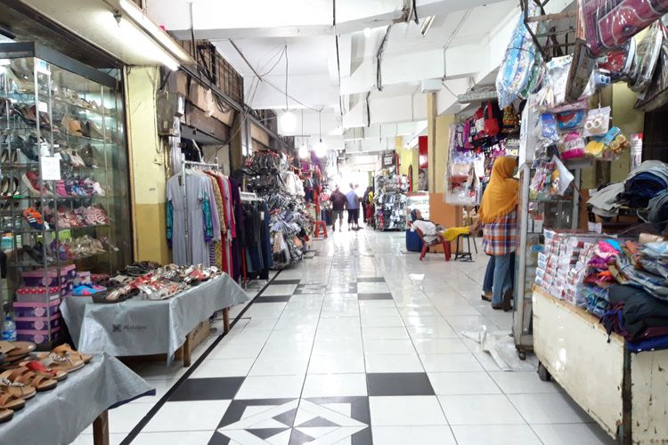 Zona tekstil pasar kramat jati, Jakarta Timur