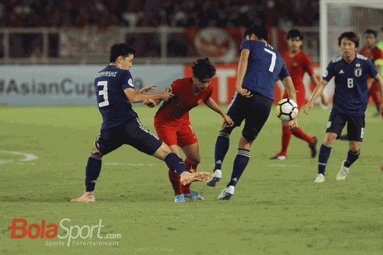 Duel Timnas U-19 Indonesia vs Jepang pada perempat final Piala Asia U-19 2018 tersaji di Stadion Utama Gelora Bung Karno, 28 Oktober 2018. 