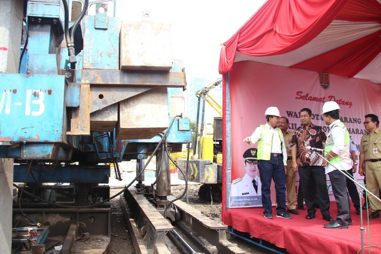 Pemerintah Kota Semarang memulai pembangunan gedung parkir Jalan Pandanaran, Senin (5/11/2018).