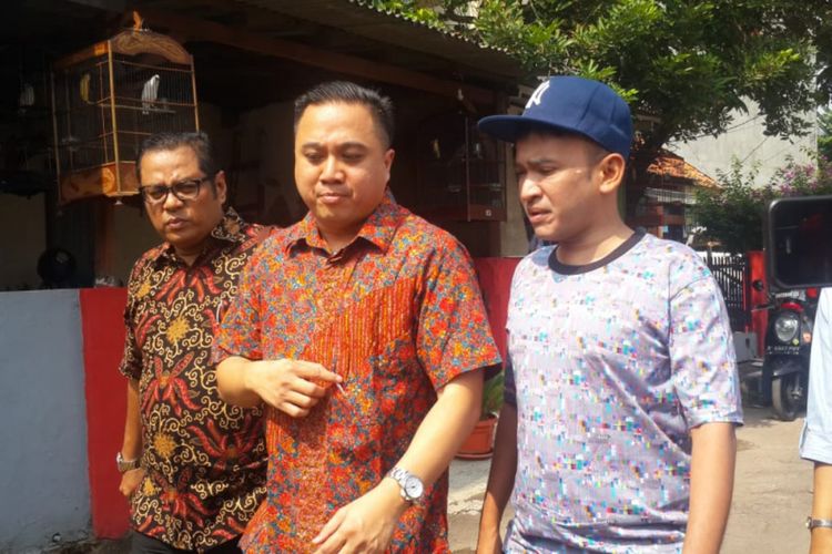Ruben Onsu jenguk Roro Fitria di Rutan Pondok Bambu, Jakarta Timur, Selasa (6/11/2018) pagi.
