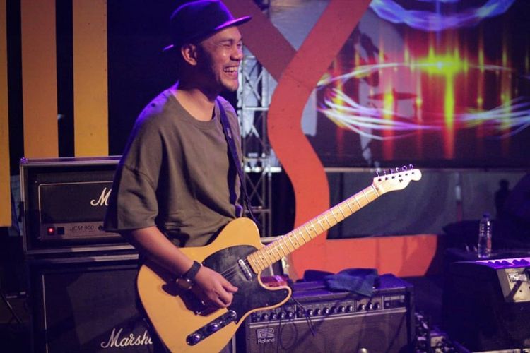 Mendiang Herman Sikumbang, gitaris band Seventeen