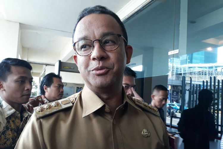 Gubernur DKI Jakarta Anies Baswedan di kantor Bawaslu RI, Jakarta Pusat