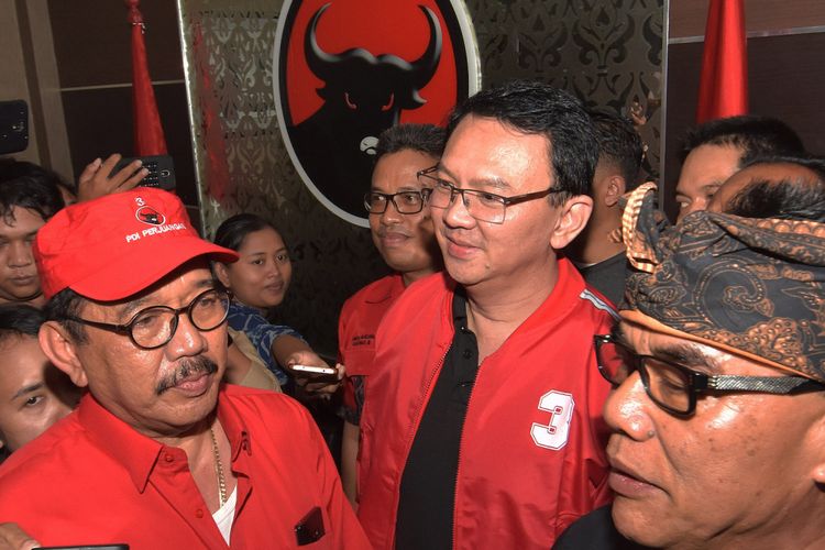 Fakta Di Balik Ahok Datangi Kantor PDI-P Di Bali, Tunjukkan KTA PDI-P ...